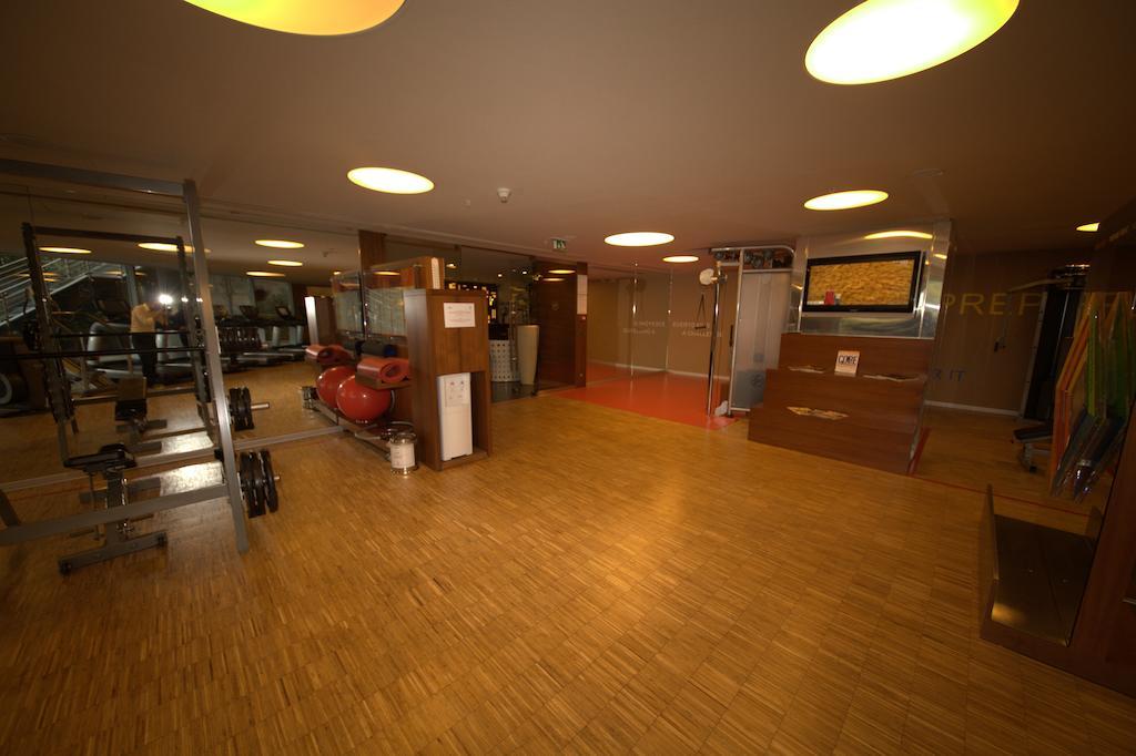 Atakoey Marina Hotel Istanbul Exteriör bild