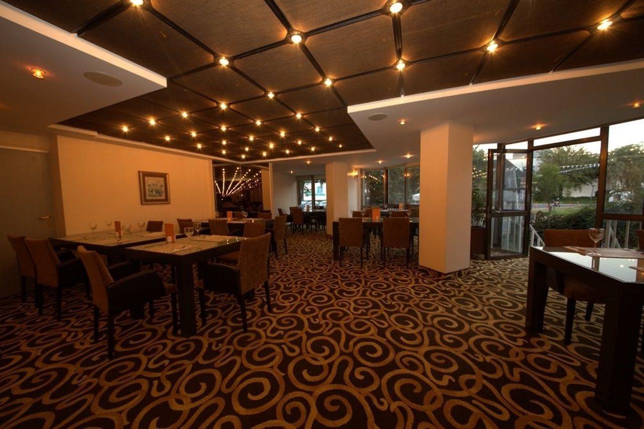 Atakoey Marina Hotel Istanbul Exteriör bild