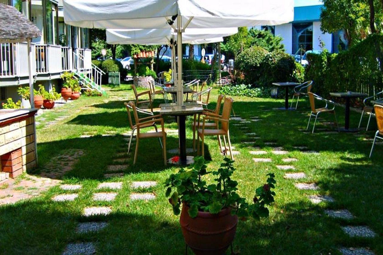 Atakoey Marina Hotel Istanbul Exteriör bild